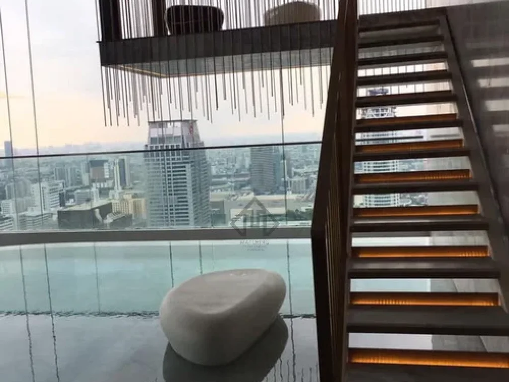 Ploenchit Luxury Condo For rent 28 Chidlom Duplex Room fully furnished near BTS Chid Lom