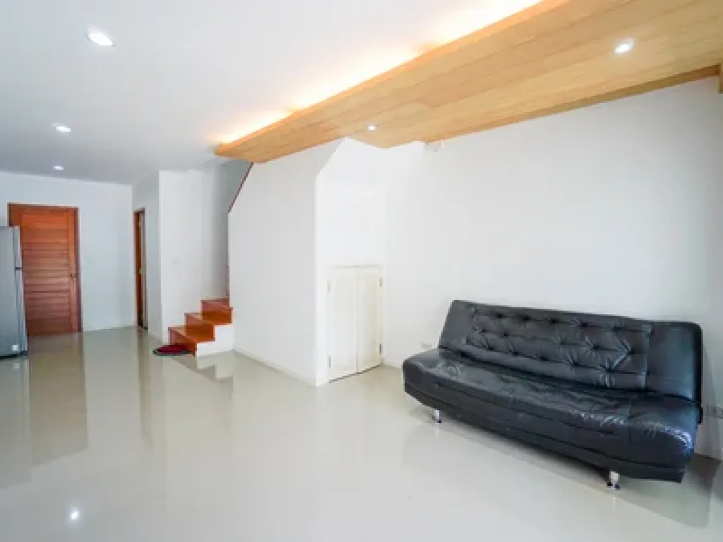 Sell Townhouse modern style 2 bedrooms in Bangrak Bophut KOh Samui