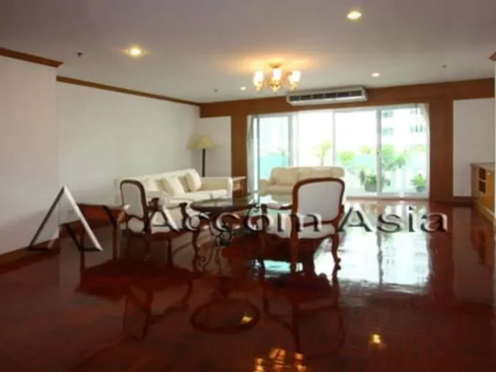 A Classic Style Apartment 4 Bedroom For Rent BTS Asok - MRT Sukhumvit in Sukhumvit Bangkok