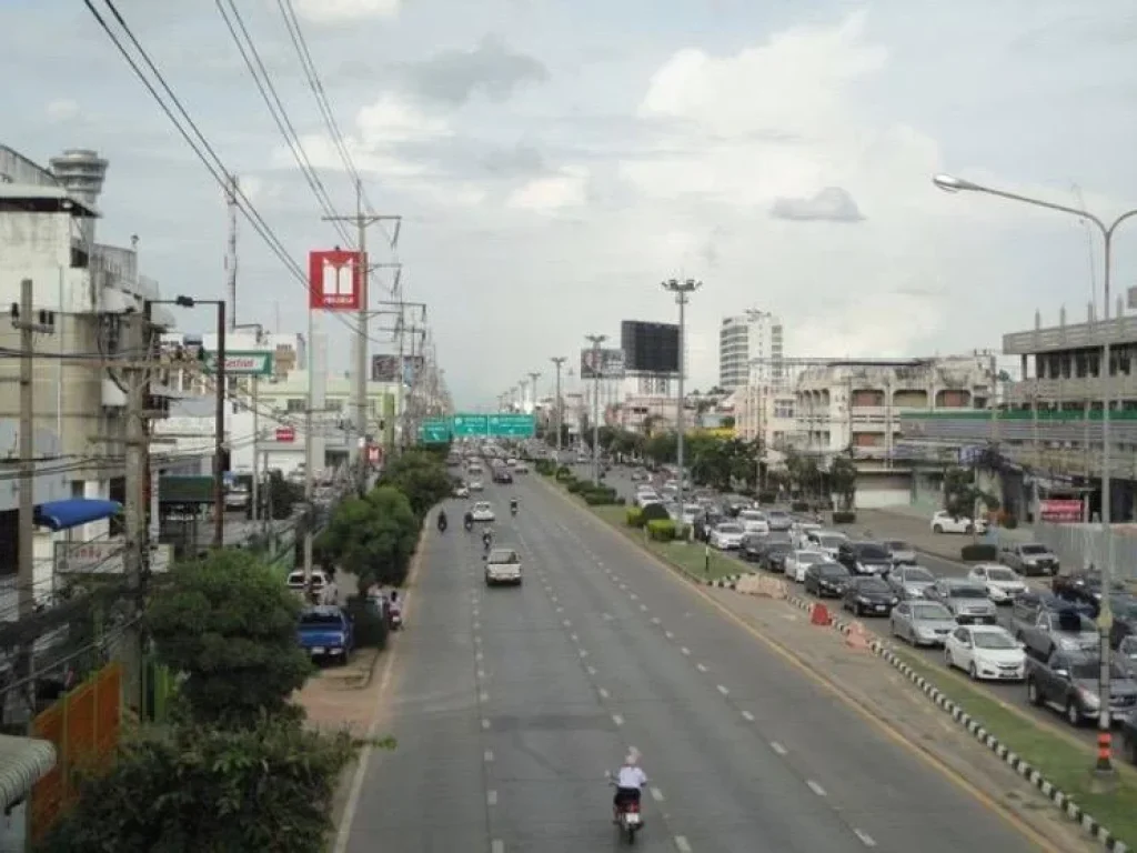 ขายที่ดินพร้อมสิ่งปลูกสร้าง ติดถนนมิตรภาพ ใกล้เดอะมอลล์โคราช เนื้อที่ 248 ตรว