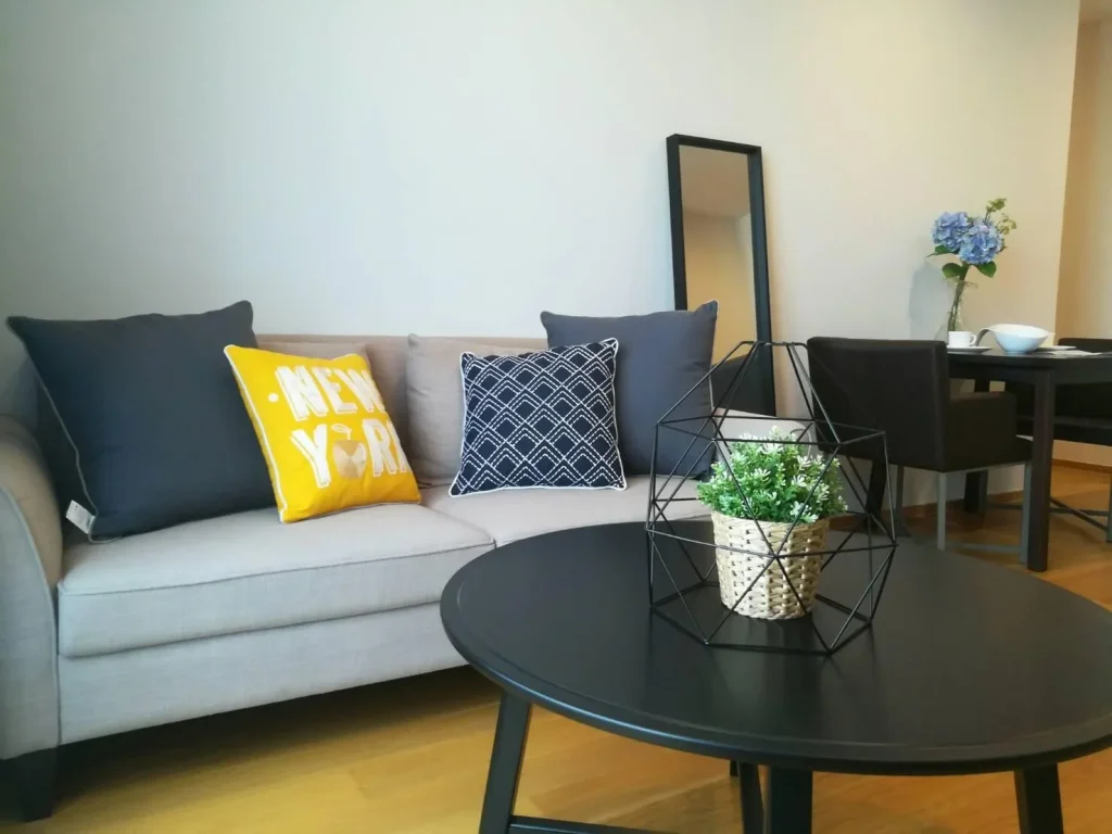 Noble Revo Silom 2 bed 2 bath 66 sqm 94 MB