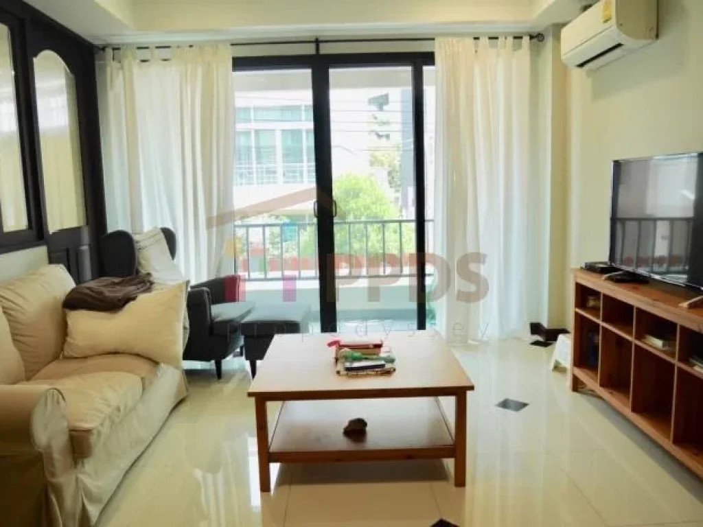 For sale 6 bedrooms townhouse decorated on Nonsri Road opposite Central Rama 3 Mall