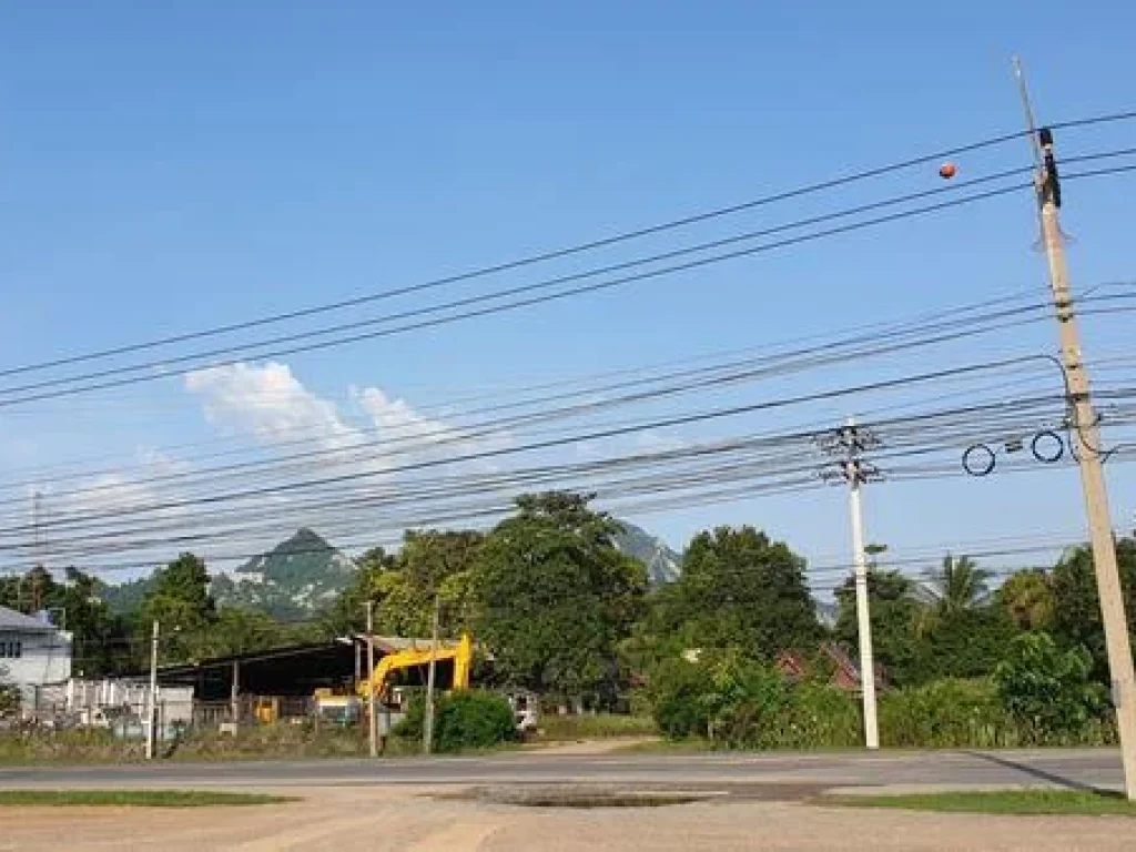 ขายที่ดิน ทตพุกร่าง อพระพุทธบาท จสระบุรี ขายยกแปลง 4 ไร่หรือแบ่งขาย 2 ไร่ ติดถนน 4 เลน