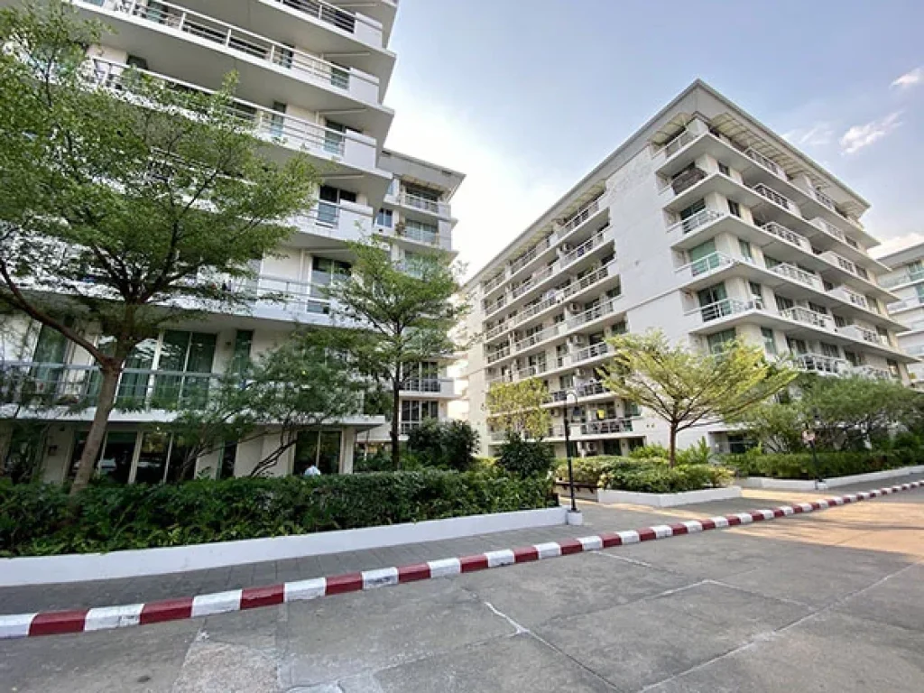 คอนโด Waterford 50 แบบ 2 ห้องนอน For Sale 2 Bed Unit in On-nut Area