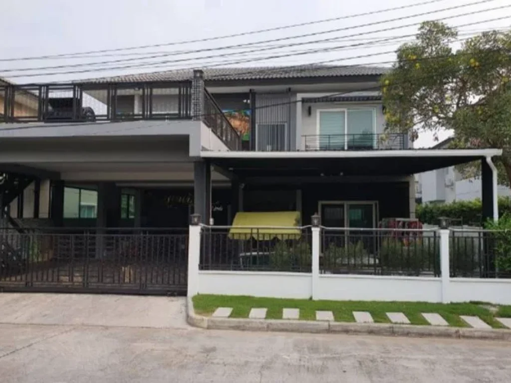 FOR RENT ให้เช่าบ้าน บ้านเดี่ยวcentro วัชรพล พื้นที่ 65 ตรว 6ห้องนอน 3ห้องน้ำ อยู่ใกล้สวน ร่มรื่น