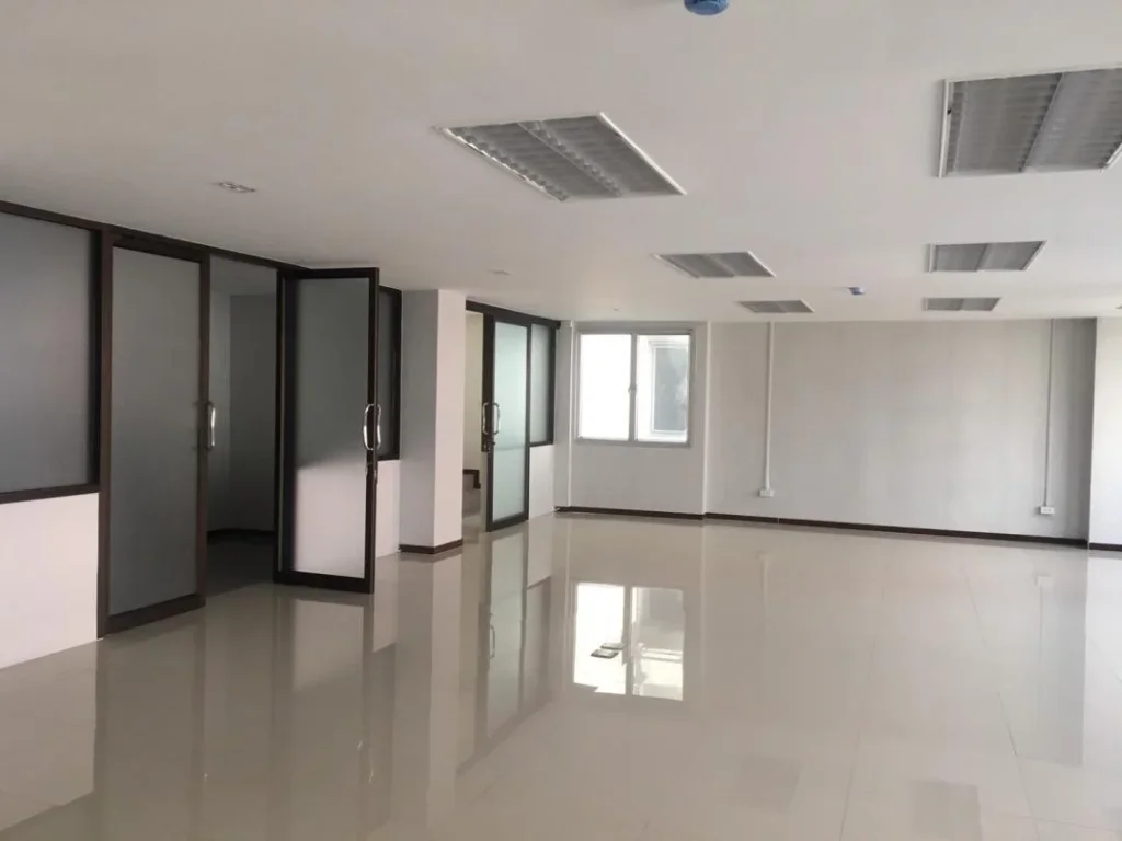 For Rent อาคารพร้อมลิฟท์ ศรีนครินทร์65 ใกล้ซีคอนสแควร์