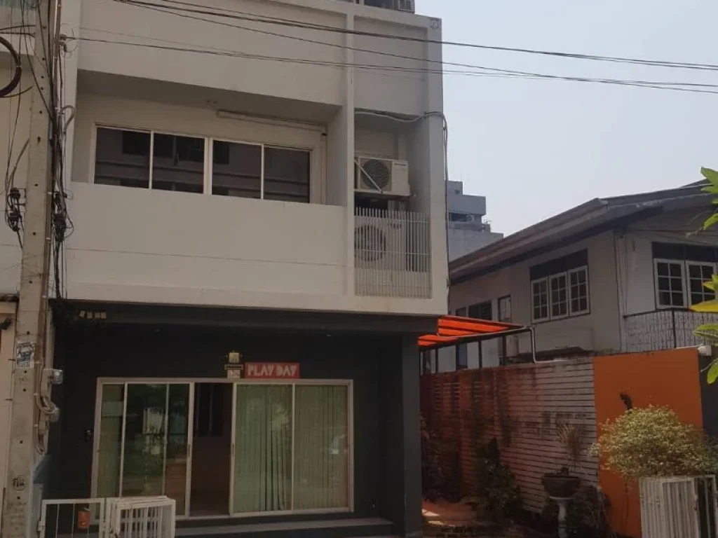 For Rent อาคารพาณิชย์ รัชดาภิเษก19 ใกล้MRTรัชดาภิเษก