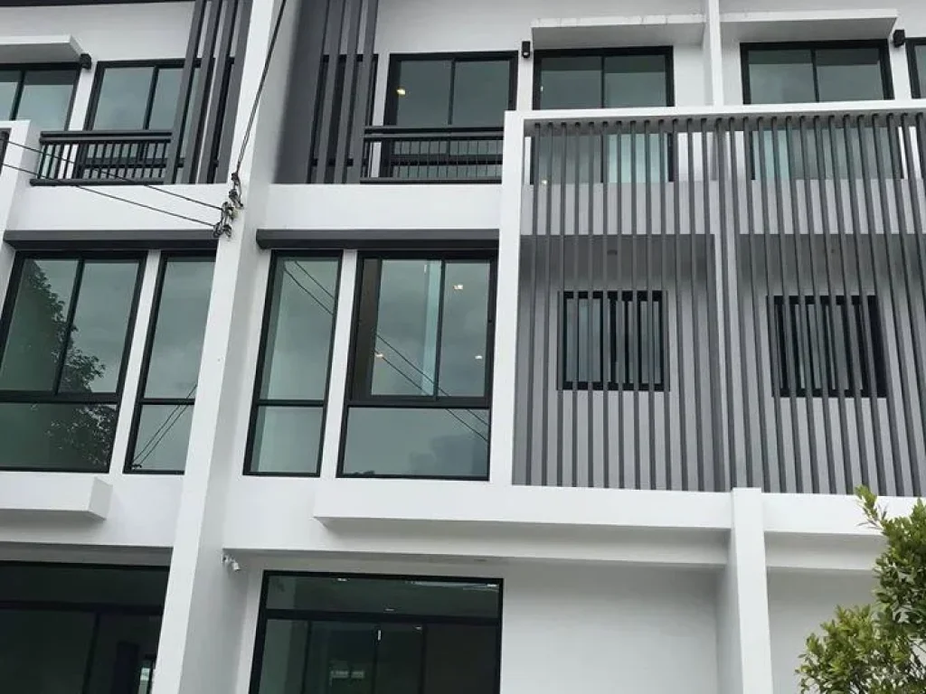 For Rent ทาวน์โฮม โครงการCozy สตรีวิทยา2 ซอย23