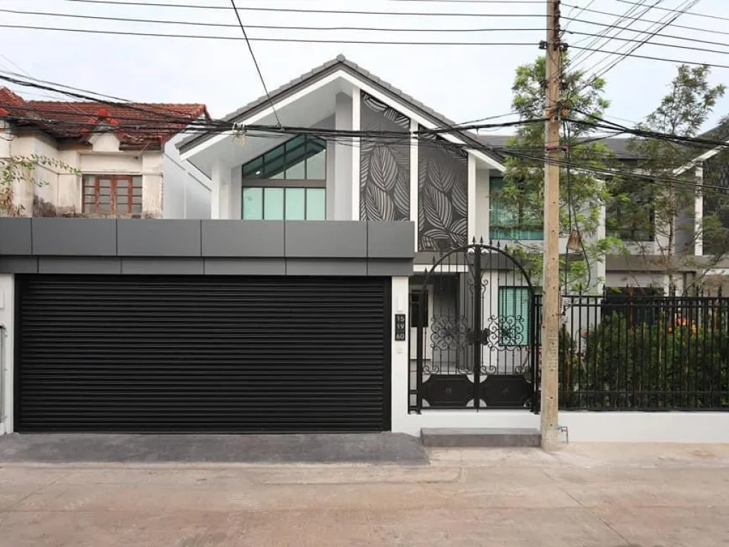 For Sale บ้านเดี่ยวพร้อมอยู่ หมู่บ้านพรไพลิน2 ลาดพร้าว411