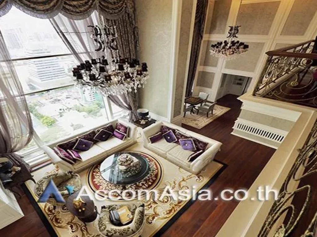 Duplex Penthouse The Park Chidlom Condominium 4 Bedroom For Sale BTS Chitlom in Ploenchit Bangkok