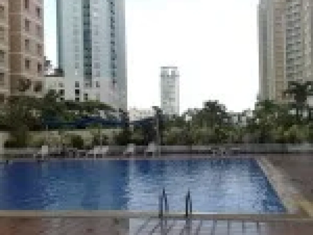 Condo for rent at Narathiwas 24 Sathorn