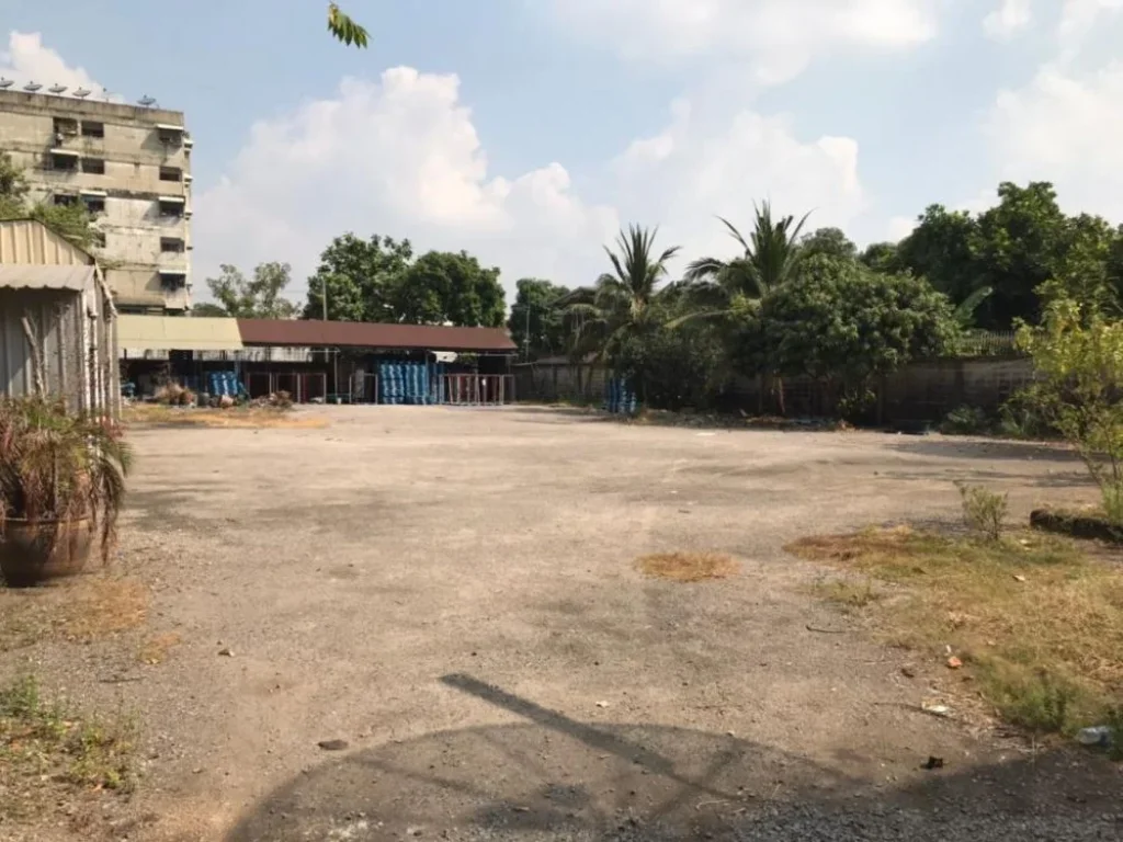 Land For Sale ที่ดินพร้อมสิ่งปลูกสร้าง 2 ไร่ ใกล้วงแหวนอุตสหกรรม ประชาอุทิศ 19