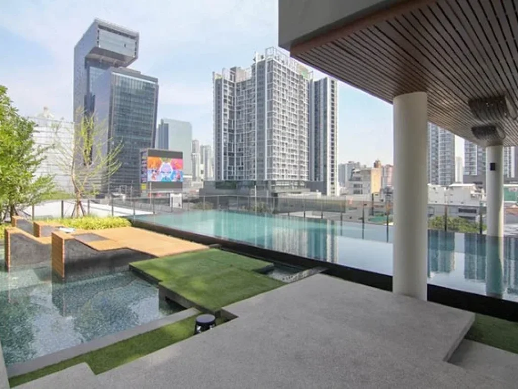 Condo for sale near MRT Rama 9 RHYTHM Asoke 1 near business center