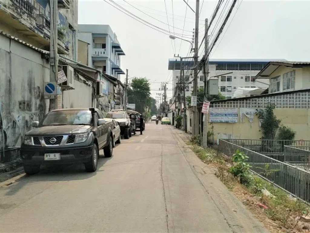 ที่ดินถมเเล้ว 100 ตรวา ถรามอินทรา 42 แยก 6 เขตคันนายาว กรุงเทพฯ