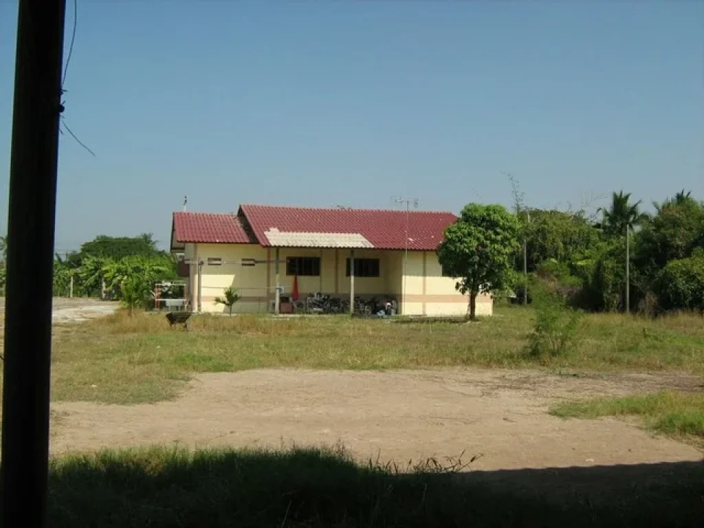 ขายที่ดินมีโฉนด พร้อมบ้านและโรงวัว ตทุ่งน้อย อเมือง จนครปฐม เนื้อที่ 5 ไร่ 3 งาน 9 ตารางวา