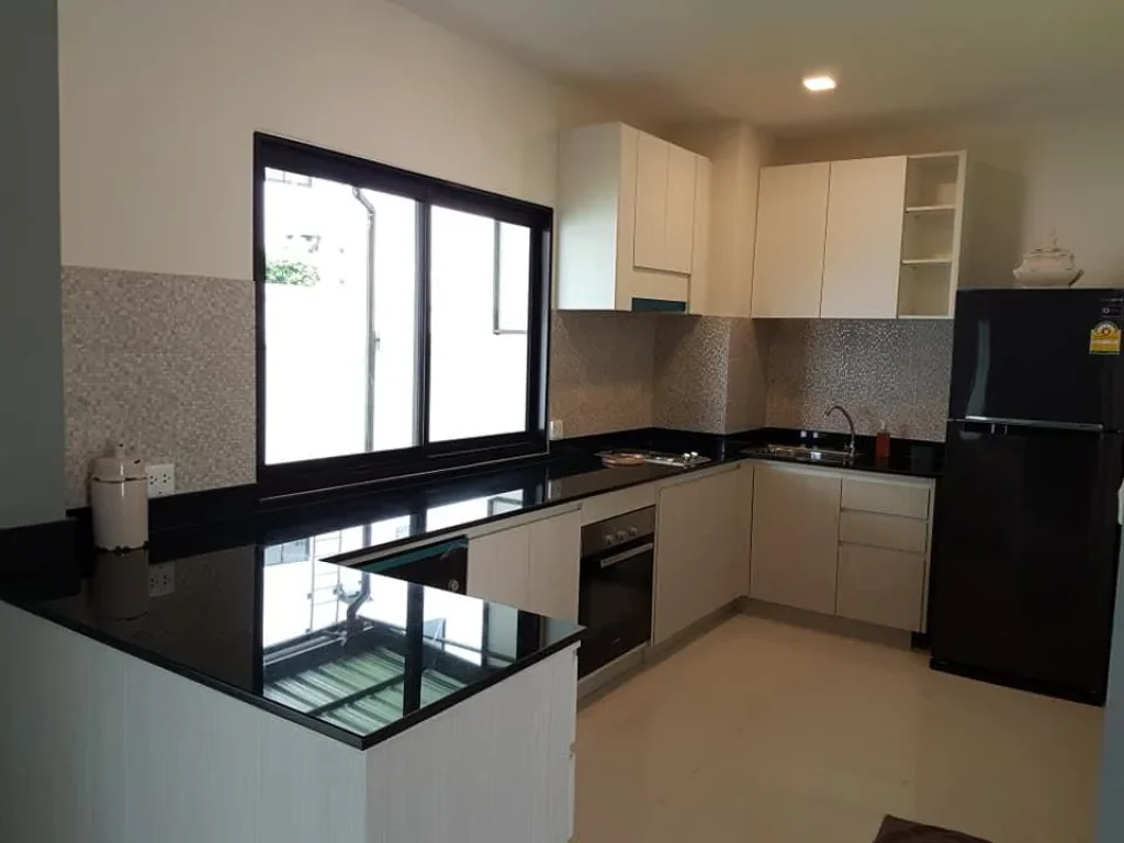 For Rent ทาวน์โฮม พร้อมอยู่ ซอยกรุงเทพกรีฑา151 เดินทางสะดวก