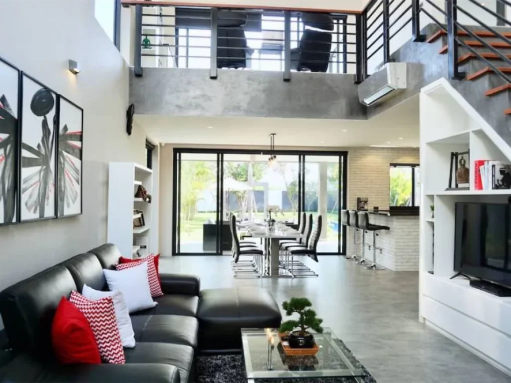 For Sale Stunning 3 bedrooms modern loft pool villas locate in Hang Dong Chiang Mai