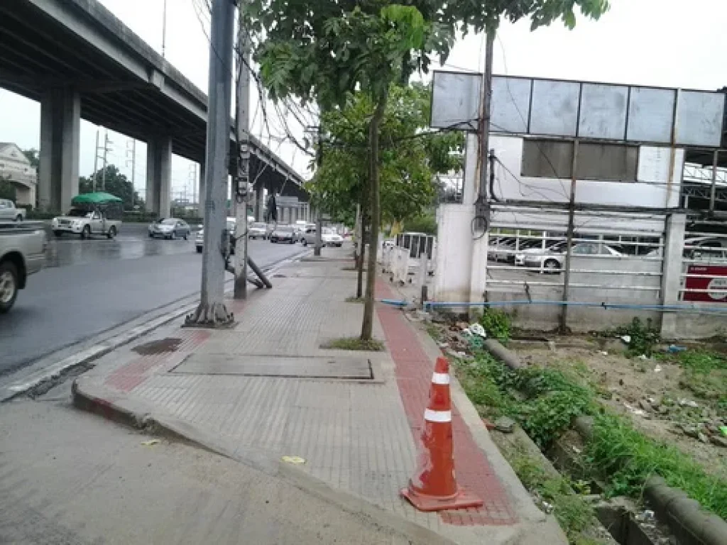 ขายที่ดิน 6-3-76 ไร่ ติดถนนบรมราชฯ ใกล้ถนนกาญจนา