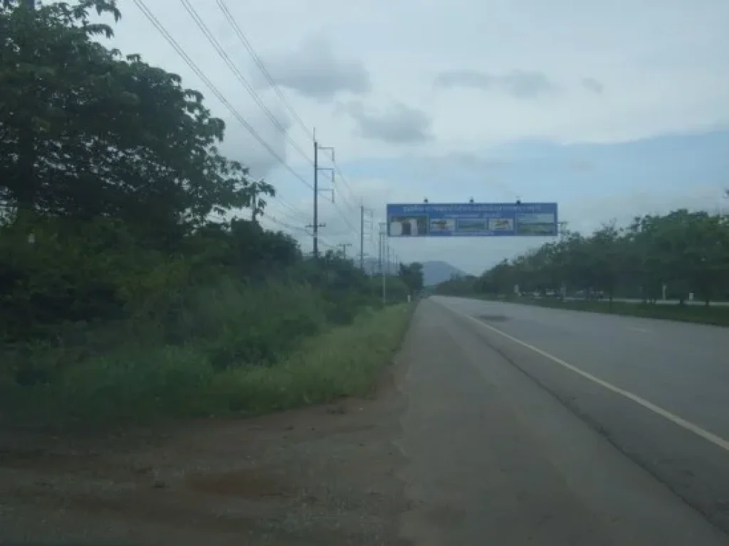 ขายที่ดินติดถนนสุขุมวิท หน้ากว้าง 200 เมตร ด้านหลังติดภูเขาใกล้ทะเล เขตอำเภอแกลง ไร่ละ 5 แสนเท่านั้น