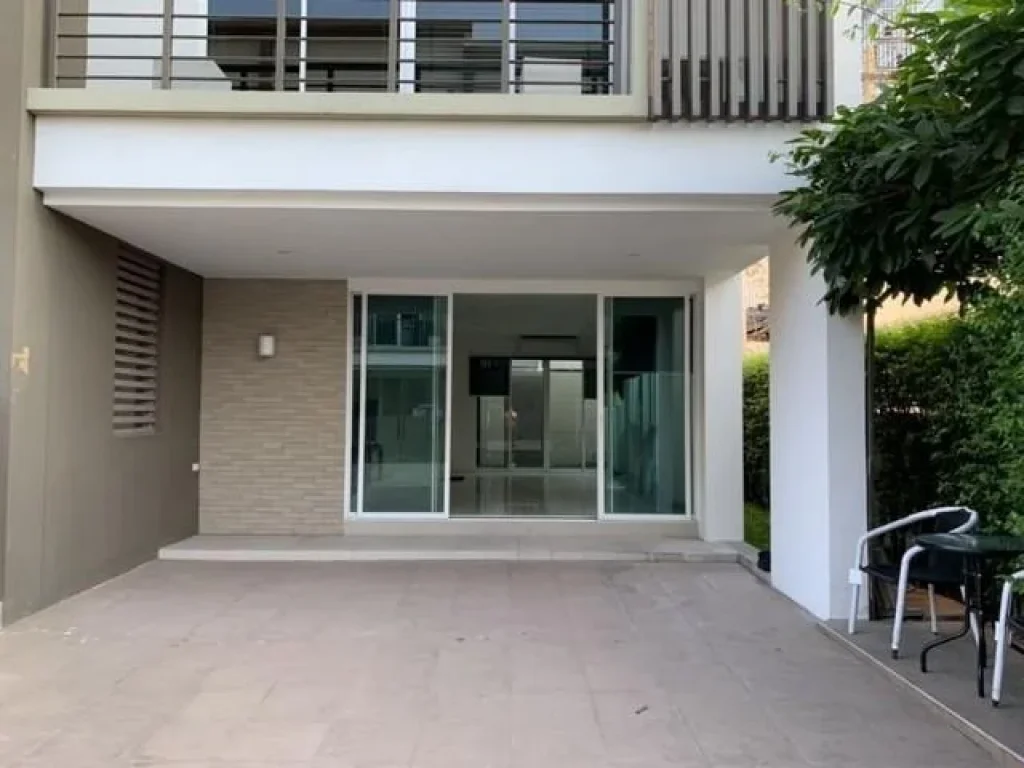 ให้เช่า TownHome 29ตรว LPN 221 ซลาดพร้าว21