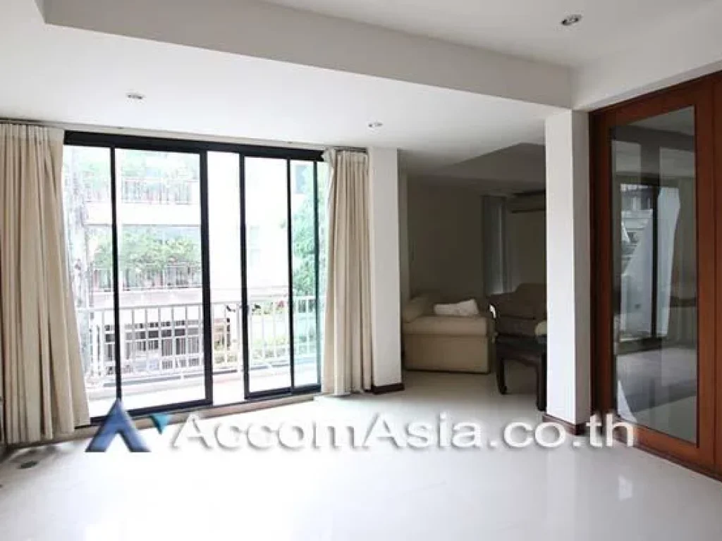 Home Office Townhouse 5 Bedroom For Rent amp Sale in Yenakart Bangkok