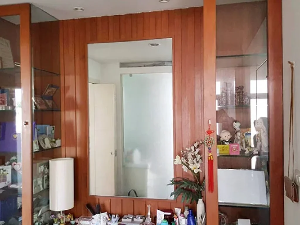 ขายคอนโดกว้าง 2 ห้องนอน สาทร Sale HOT Price Spacious 2 Bedroom Condo Sathorn