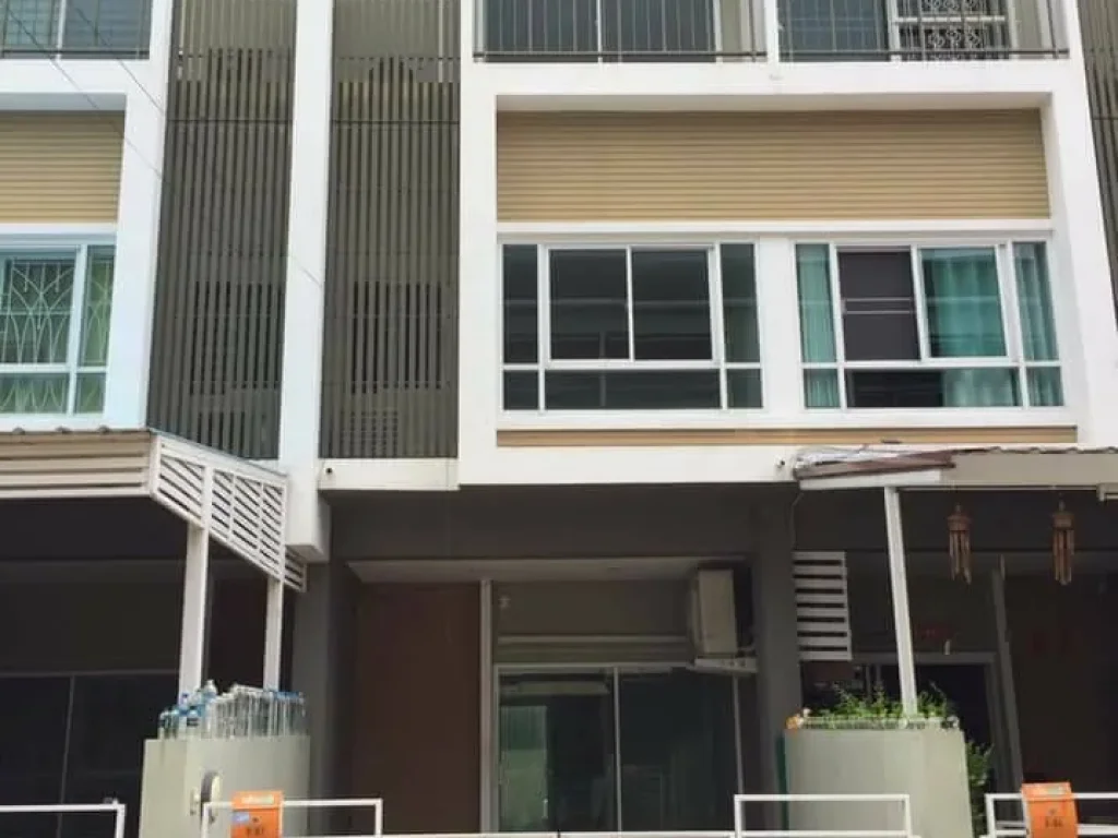 ให้เช่าทาวน์โฮม3ชั้น โครงการนลิน อเวนิว2 รามคำแหง 144 NALIN AVENUE RAMKHUMHAENG บ้านเปล่า