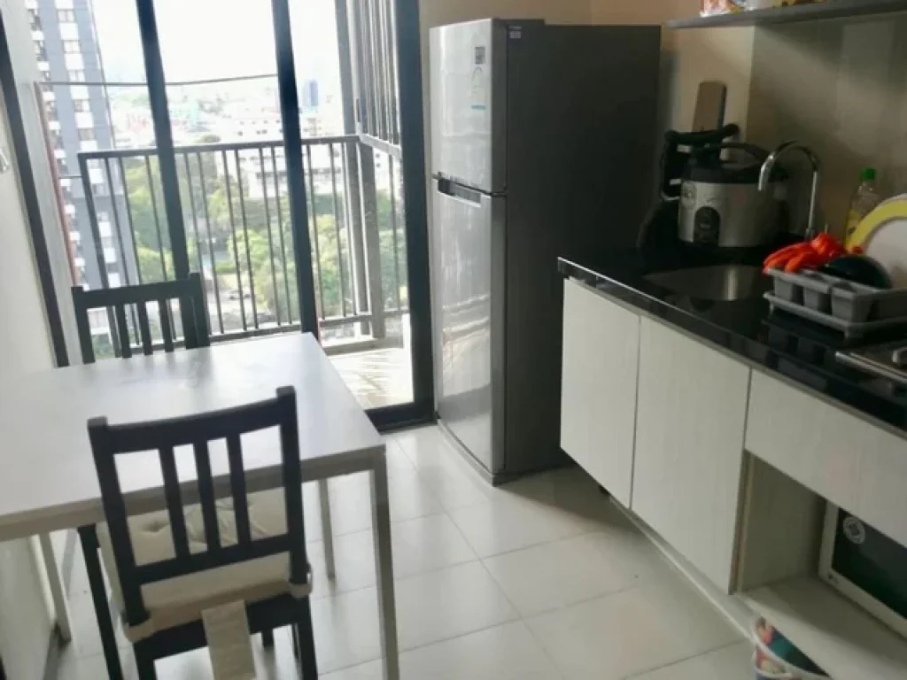 For rent Condo The Base Park East สุขุมวิท 77 1 ห้องนอนมีรถรับส่งBTSอ่อนนุช ฟรีWI-FI