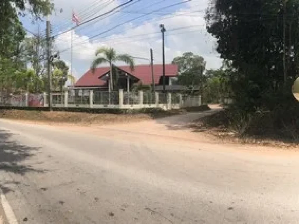 ที่ดิน สุดคุ้ม พิเศษ 10ไร่ ติดถนนอีกด้วย