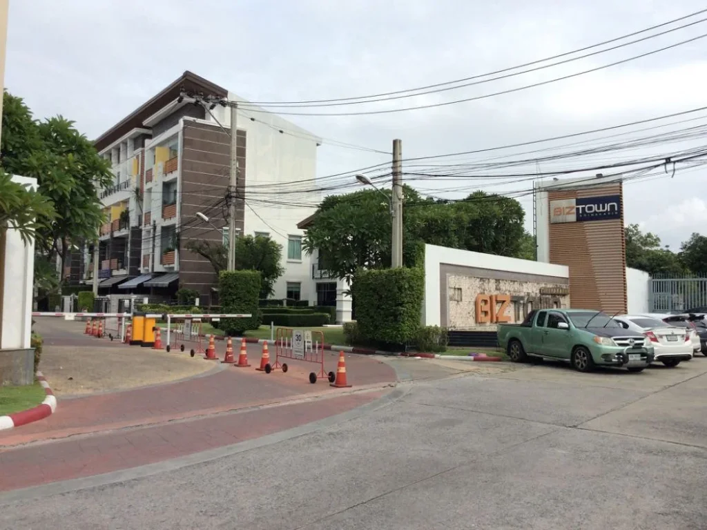 ขายทาวน์โฮม 4 ชั้น ใกล้สถานีรถไฟฟ้าศรีอุดม สายสีเหลือง