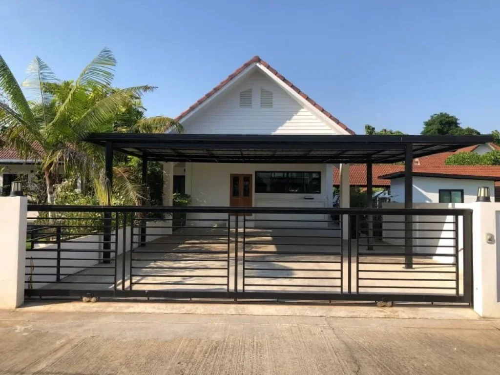 Pet friendly house for sale near Kad Farang Village Lanna International School