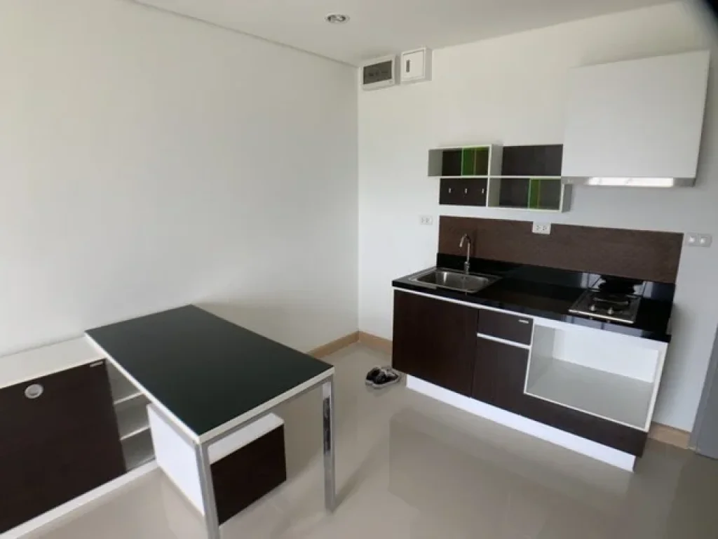 ขายคอนโด SERRANO CONDO พระรามสอง 3188 ตรม เฟอร์นิเจอร์ แอร์ 2 เครื่อง อาคาร A ชั้น 7