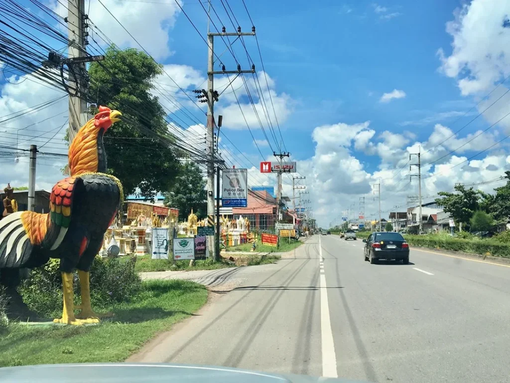 ที่ถมแล้ว 108 ตรวา ติดน้ำเหมืองสวย ใกล้บิ๊กซีหางดง โครงการทองกวาววิลเลจ