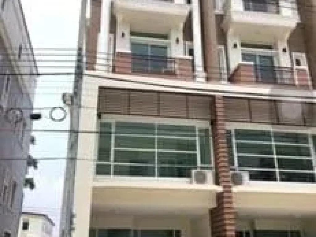 For Rent โฮมออฟฟิศ โครงการพรีเมี่ยมเพลส ถนนสุคนธสวัสดิ์