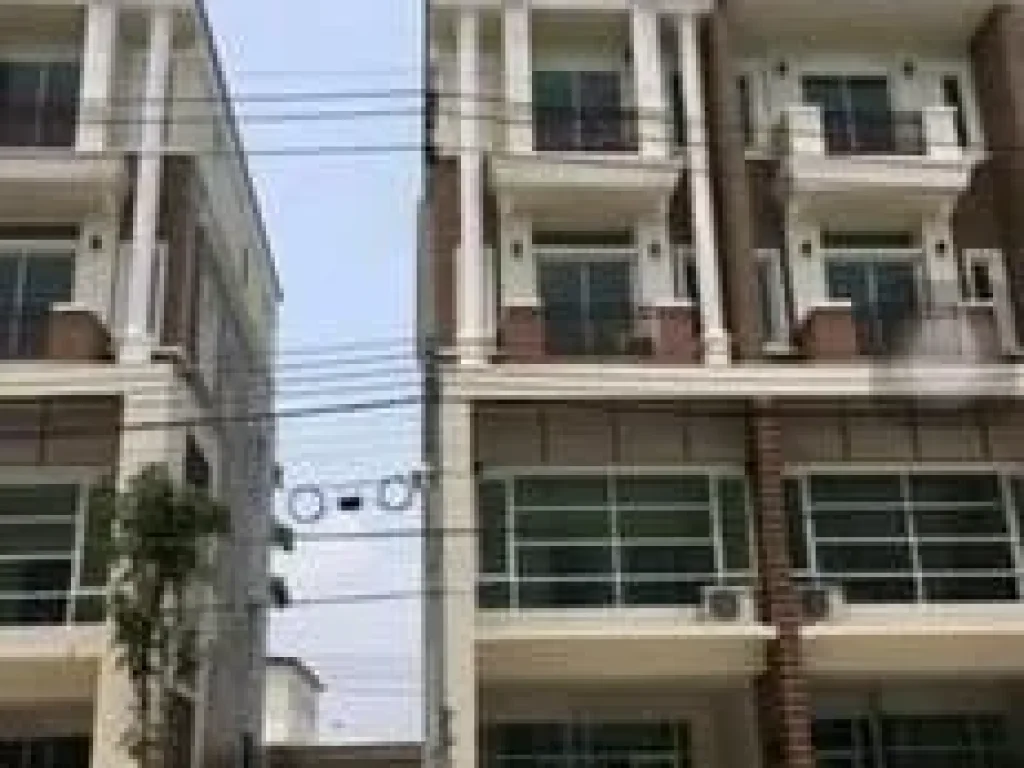 For Rent โฮมออฟฟิศ โครงการพรีเมี่ยมเพลส ถนนสุคนธสวัสดิ์