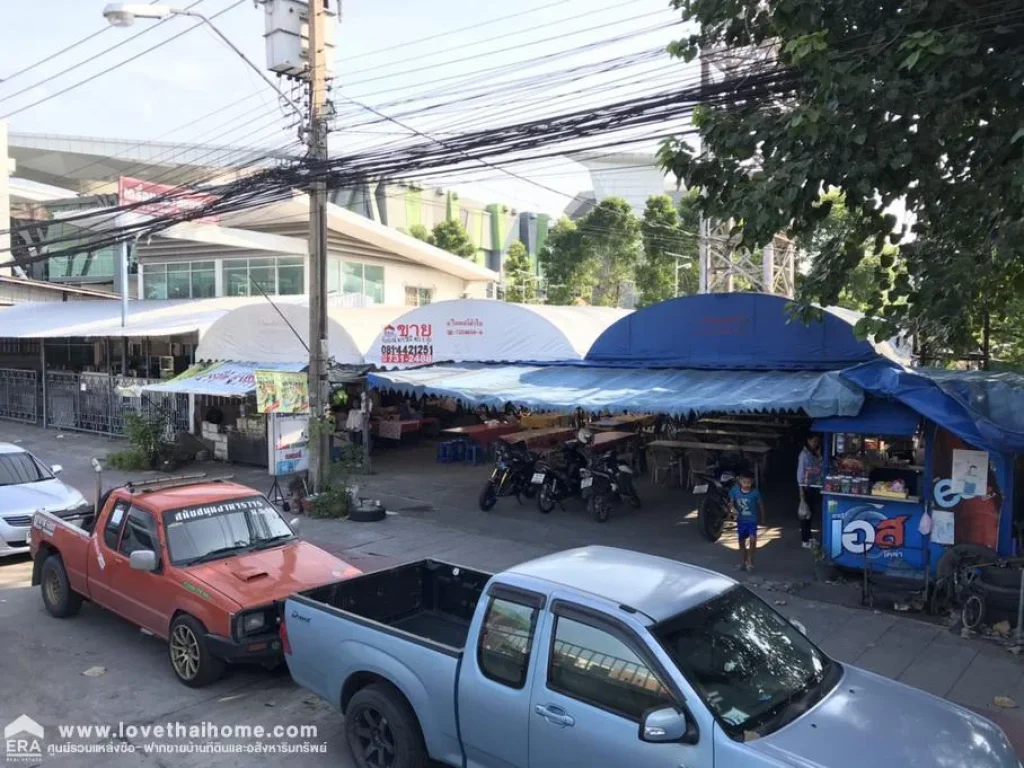 ขายที่ดิน ติดถนนศรีนครินทร์ ข้างธัญญะพาร์ค อยู่หน้าสถานีรถไฟฟ้ากลันตัน ถมแล้ว พื้นที่92ตรว ขายถูกมากเพียงแค่30ล้านบาท