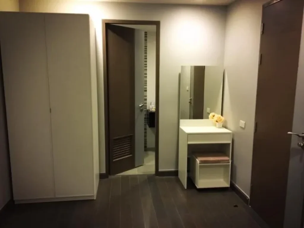 For rent Mirage27 Soi Sukhumvit27 Room size 35 sqm on 2nd floor 1 bedroom 1 bathroom