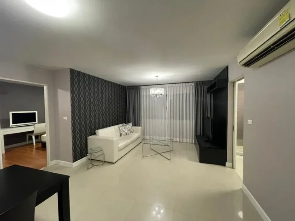 Condo One Sathorn เฟอร์ครบ สะอาะ สงบ ชั้น 8 BTS ช่องนนทรี