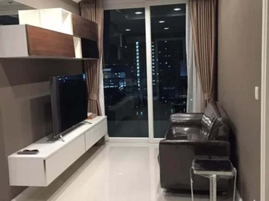 The Metropolis Samrong 11th floor comfortable safe clean BTS Samrong