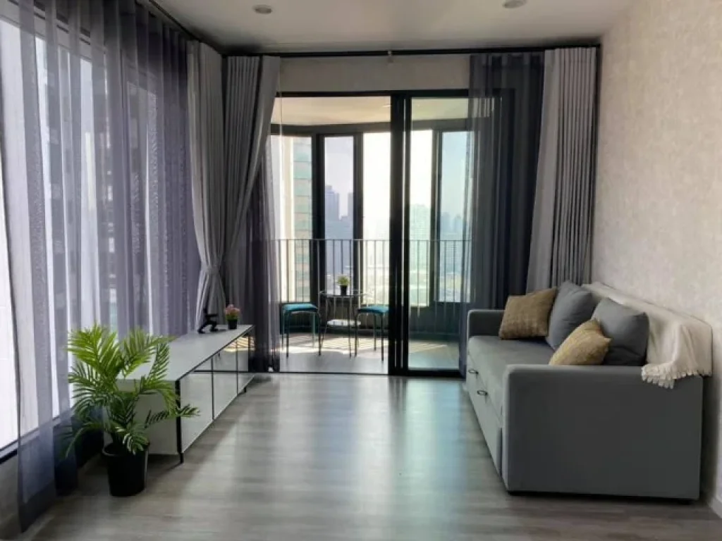 CONDO FOR RENT Ideo Mobi Asoke Condo