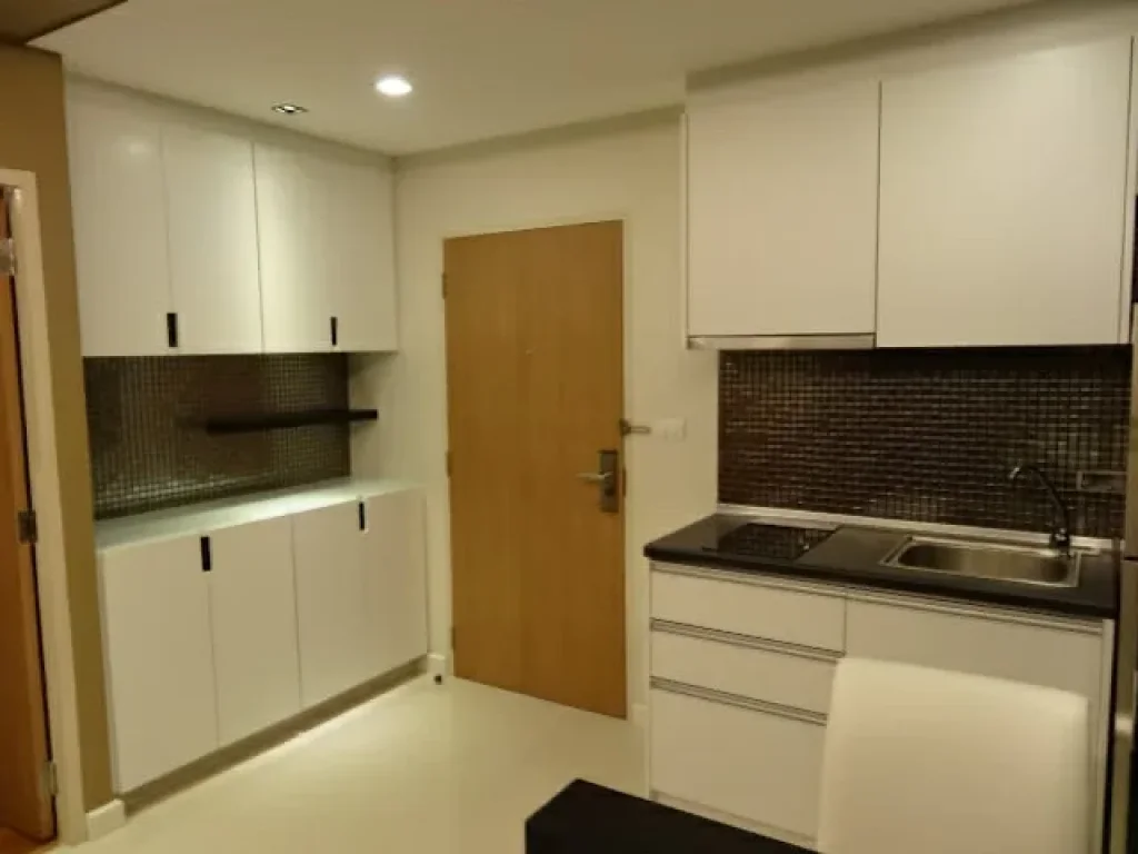 Best price for rent Le Cote sukhumvit 14 43sqm Bangkok