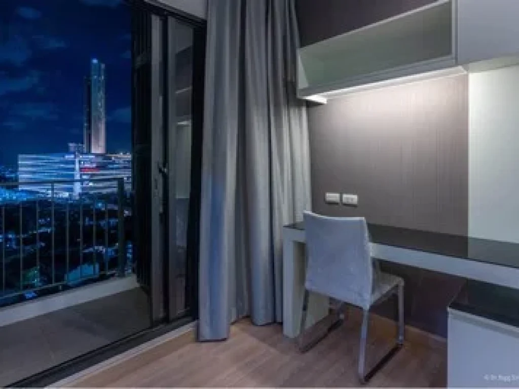 URBANO ABSOLUTE SATHORN  TAKSIN 1bed38 sqmชั้น 20fl วิวดูพลุ IconSiam