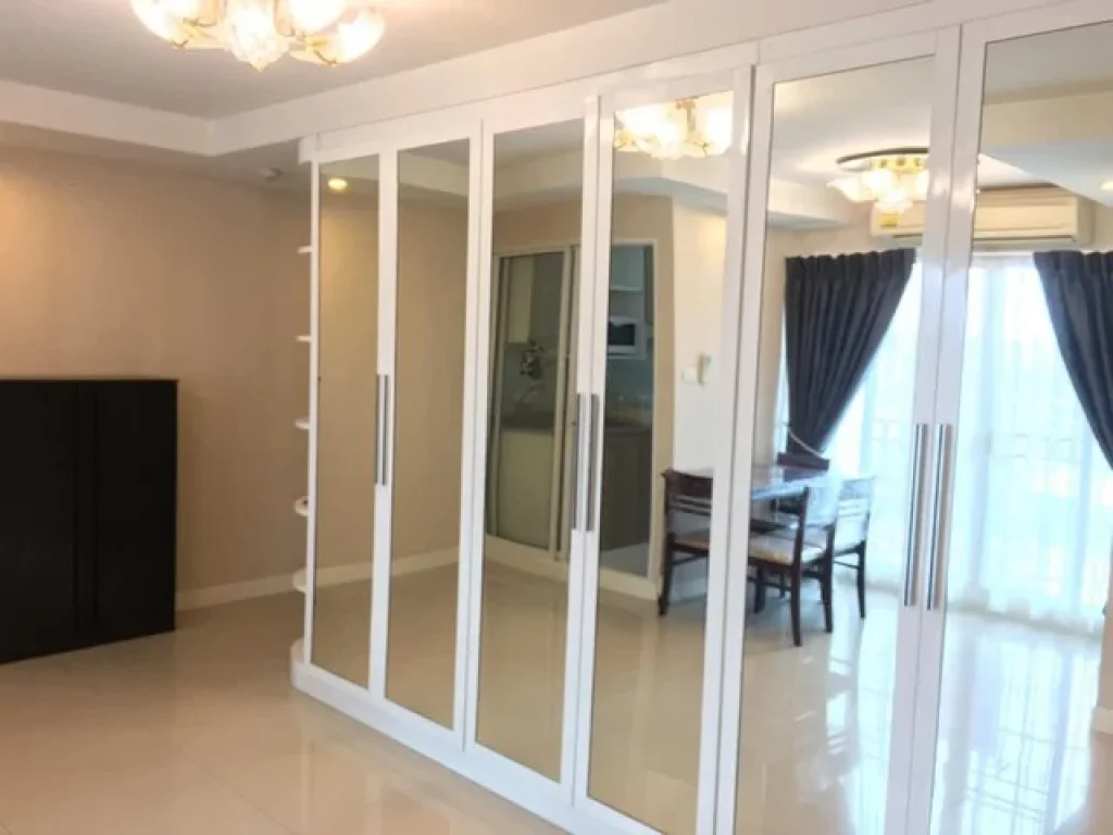 Zenith Place Sukhumvit 71 quiet private BTS Phra Khanong