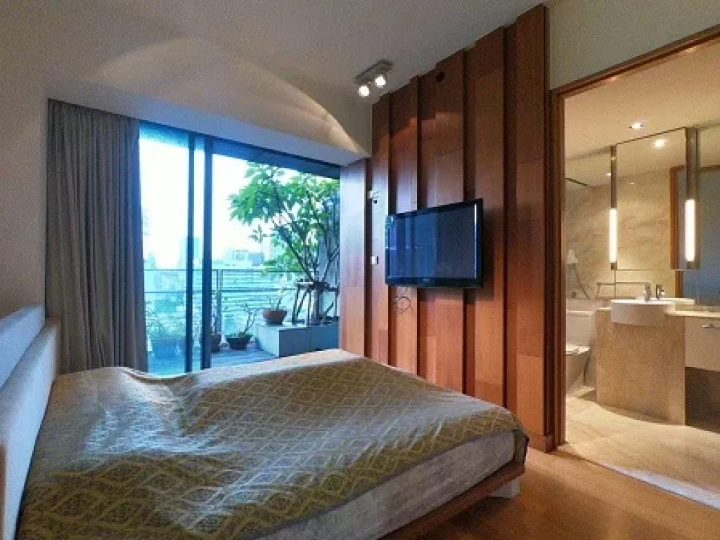 ให้เช่าและขาย คอนโดแต่งหรู The Met Sathon 2bed 92ตรม ชั้น 12 ตึกB 55000 บาทต่อเดือน