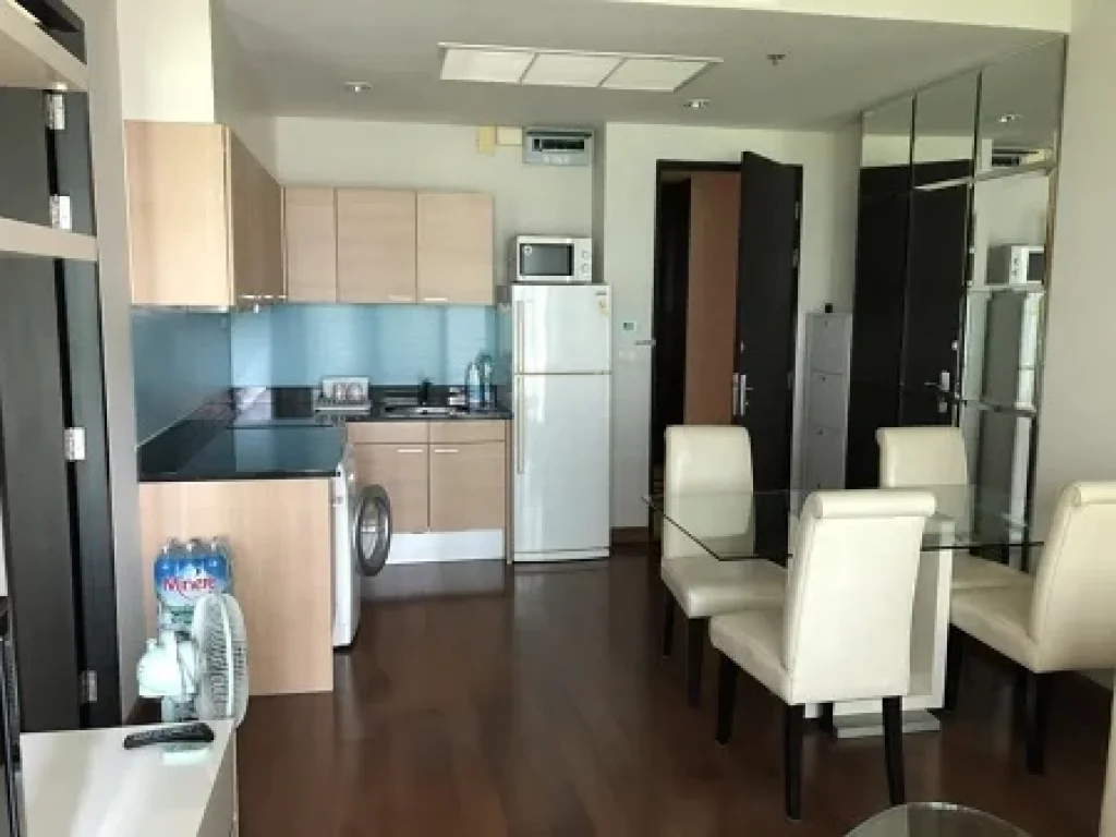 ให้เช่าคอนโด The Address Chidlom ห้องสวย 1bed 561ตรม ชั้น 4 ตึก A 35000 บาทต่อเดือน