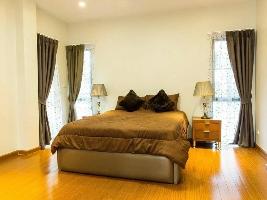 For Rent บ้านเดี่ยวหลังใหญ่ 3 ชั้น พร้อมอยู่ หมู่บ้าน Perfect Masterpiece Rama9