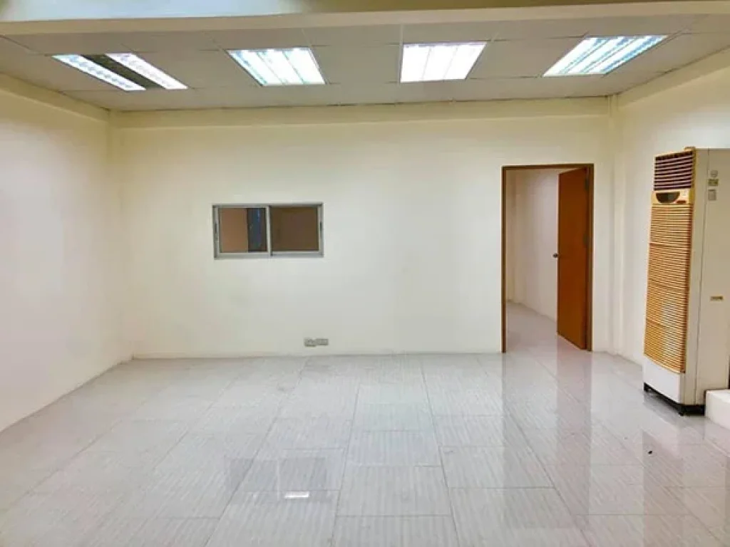 ให้เช่าด่วน อาคาร ที่พร้อมพงษ์ FOR RENT Commercial Building Sukhumvit 39