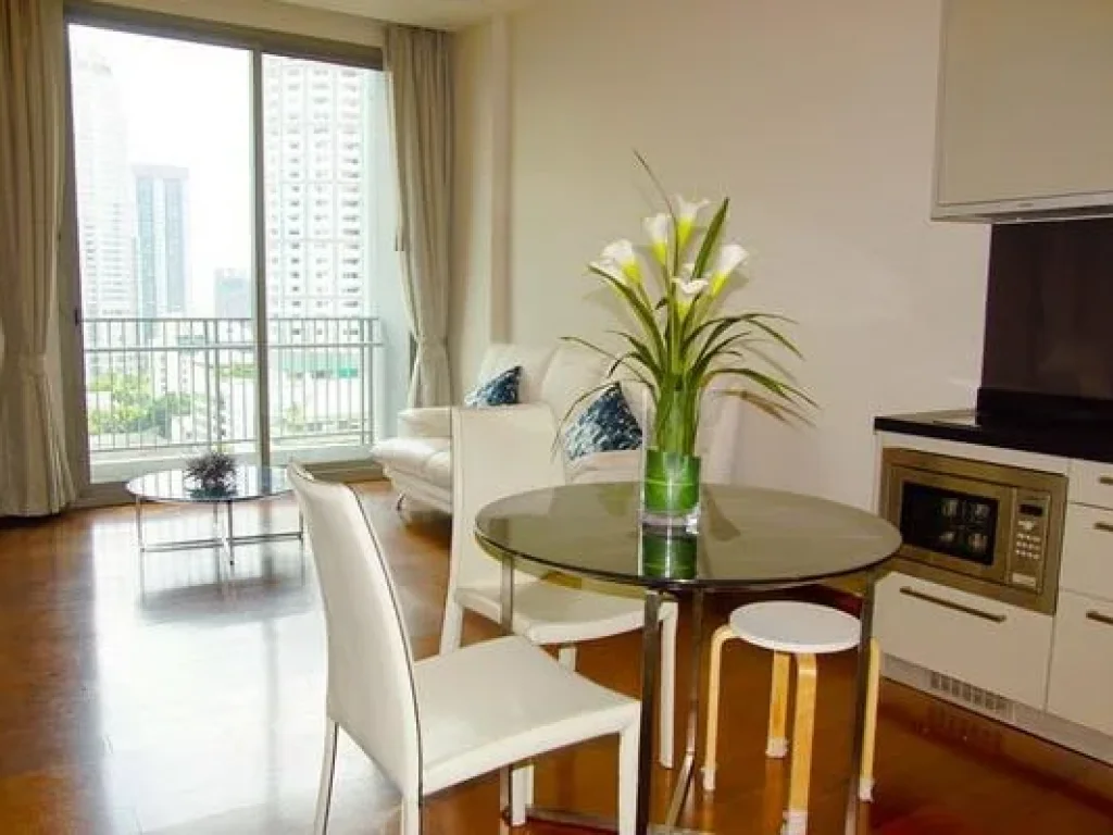 FOR RENT QUATTRO BY SANSIRI 1 BED 55 SQM 45000