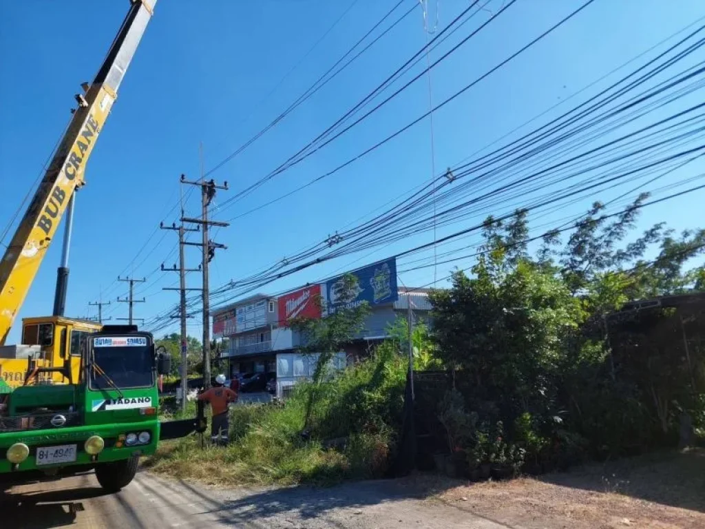 ร้อนเงินขายถูก ที่ดินติดถนนสุวินทวงศ์ 1 ไร่ติดกับ