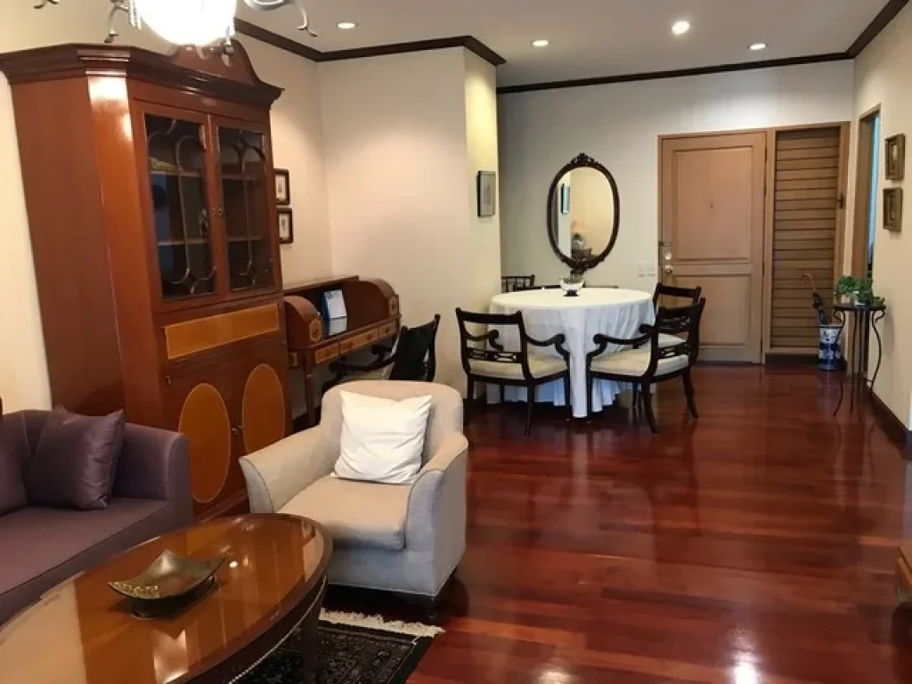 Bฺaan Chaopraya 70 sqm 1 bed for rent with beautiful decoration big room size